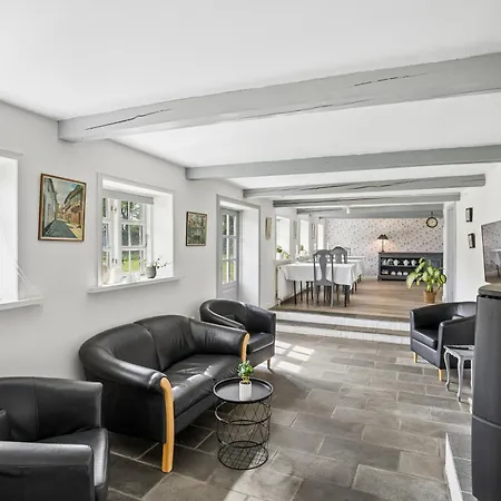 Vakantiehuis Woning Bij Voor 11 Personen Ribe
